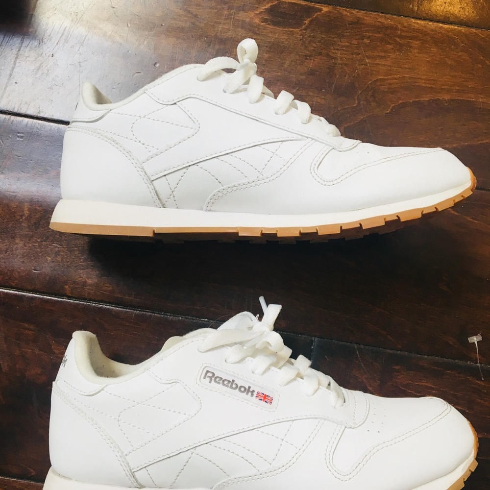 Reebok Classic leather sneakers (Women’s)